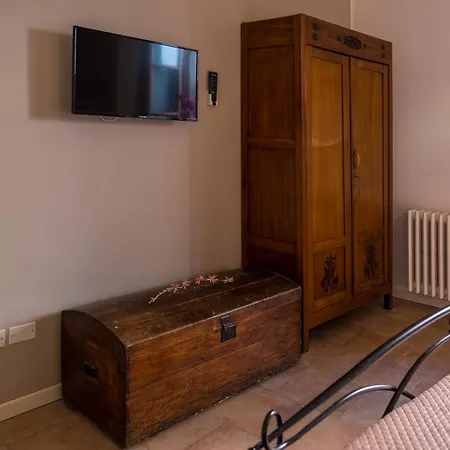 Citta Di Castello Rooms 4*